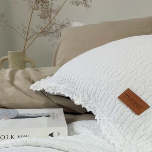 Romantische sprei Caroline wit